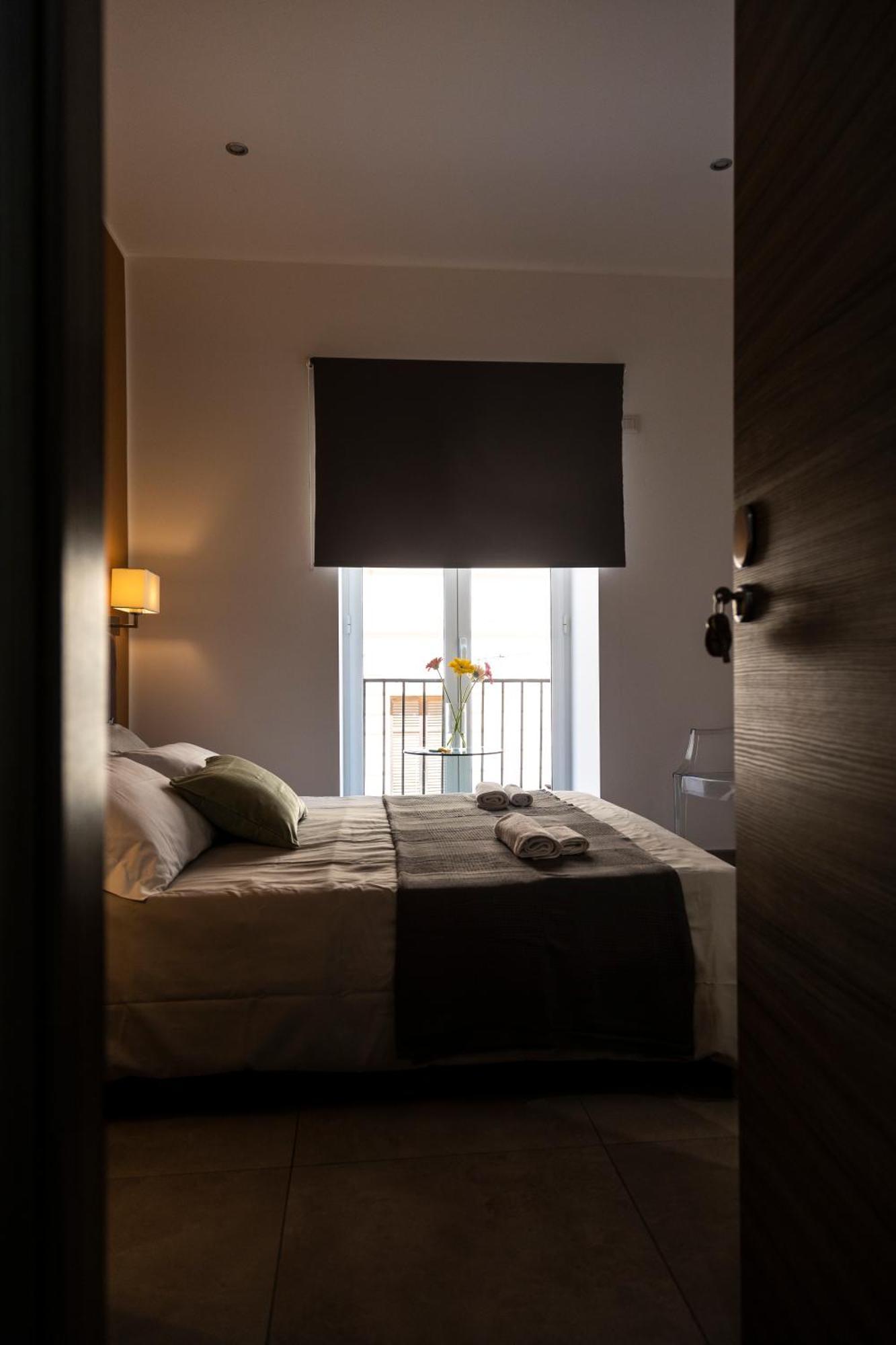 Sant'Agostino Boutique Rooms Palermo Bagian luar foto